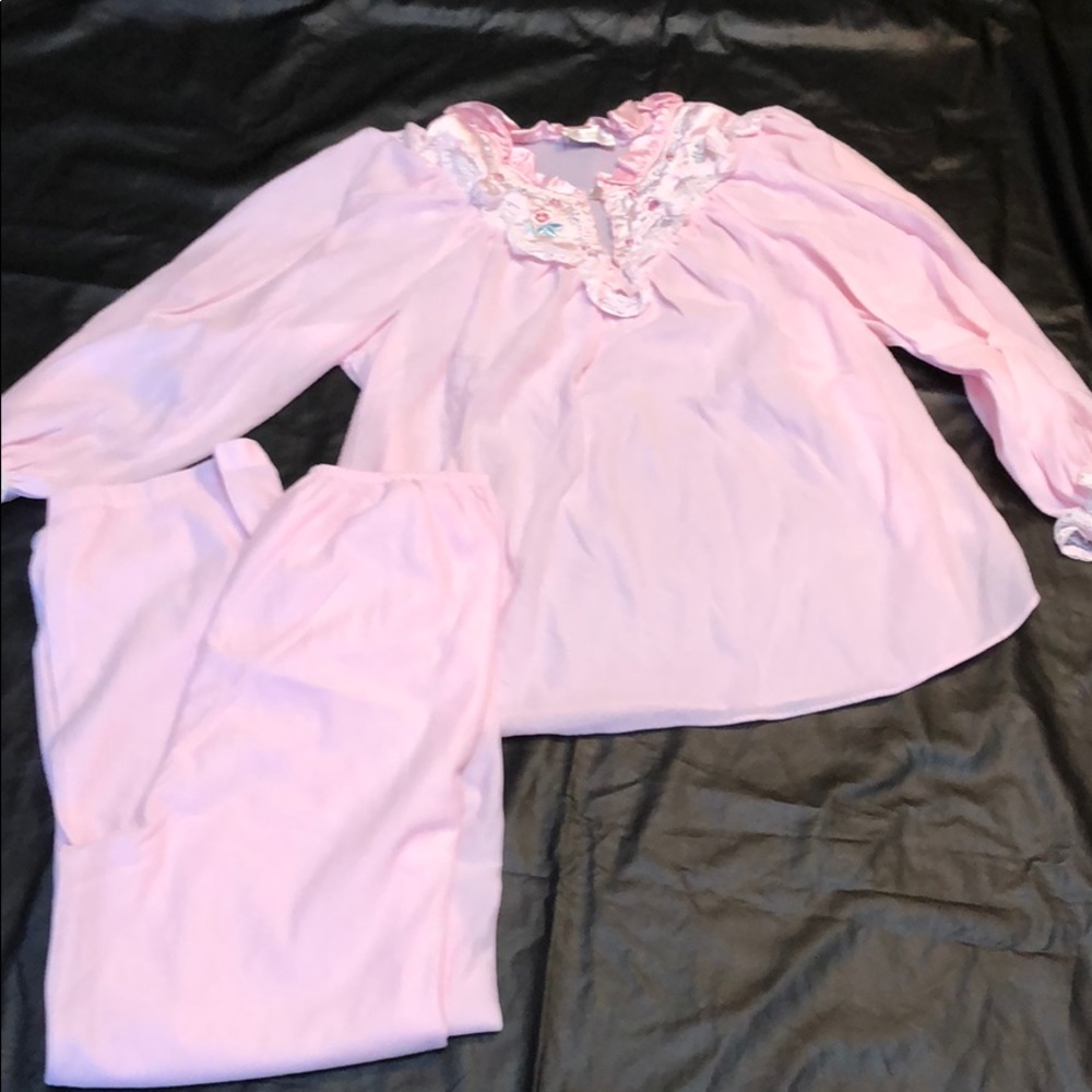 Ashley Taylor pajama set pink